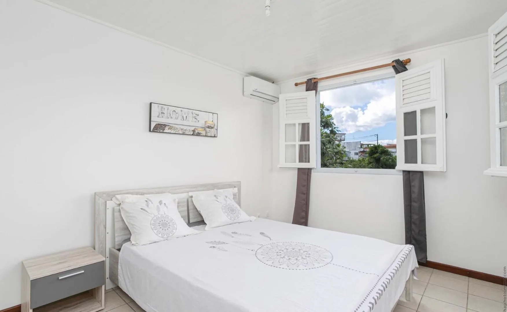 Casa de Férias Anthurium, Superbe Haut De Villa F3 Proche Plage, Anse Mitan Les Trois-Ilets